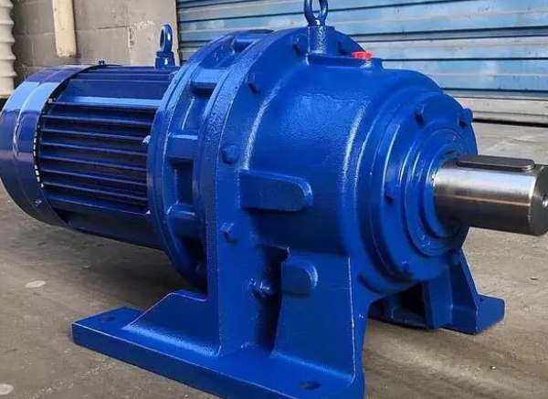 Как обеспечить точность взаимного положения двигателя и редуктора при установке червячного редуктора SCWS80-50-2